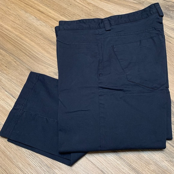 Calvin Klein - Picture 5 of 5